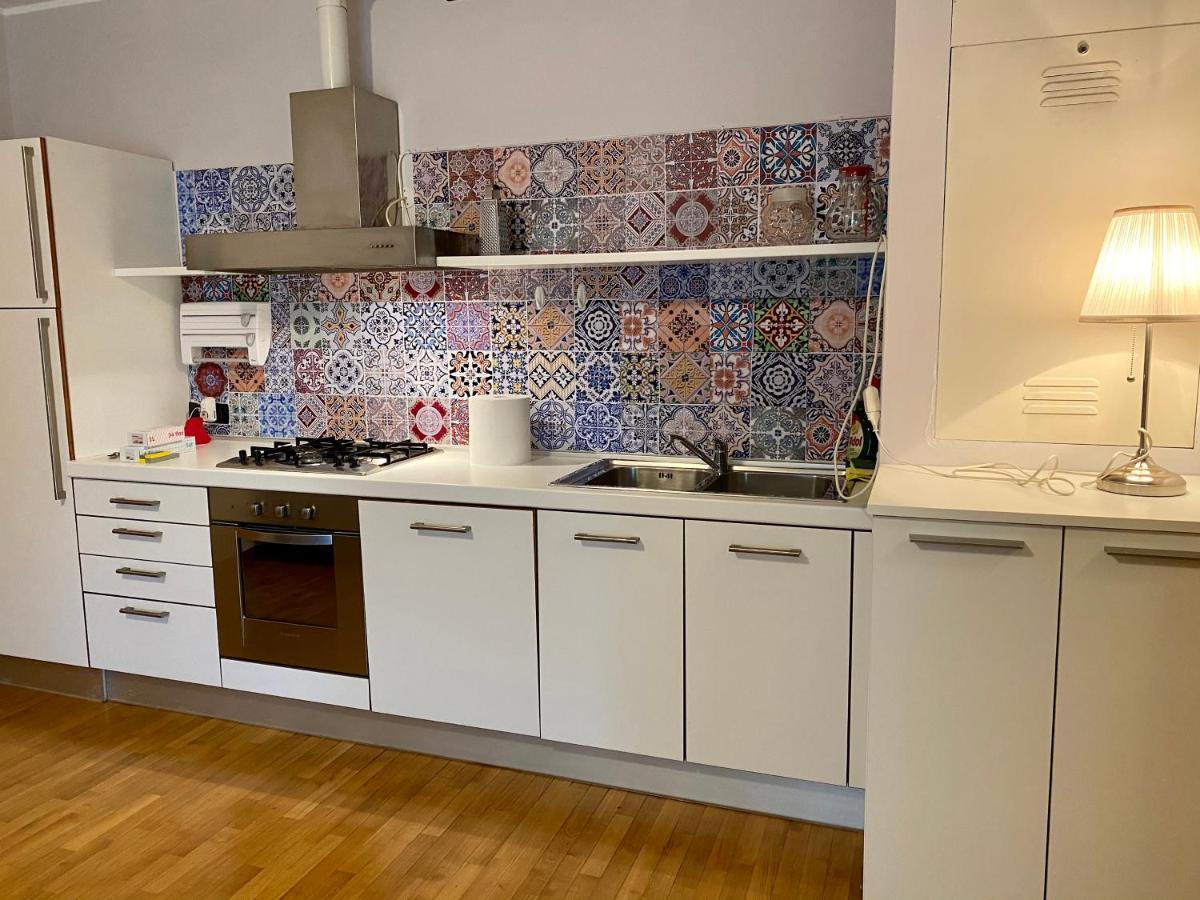 Bergamo Bilocale Nuovo In Centro 4 Posti Letto Leilighet Eksteriør bilde