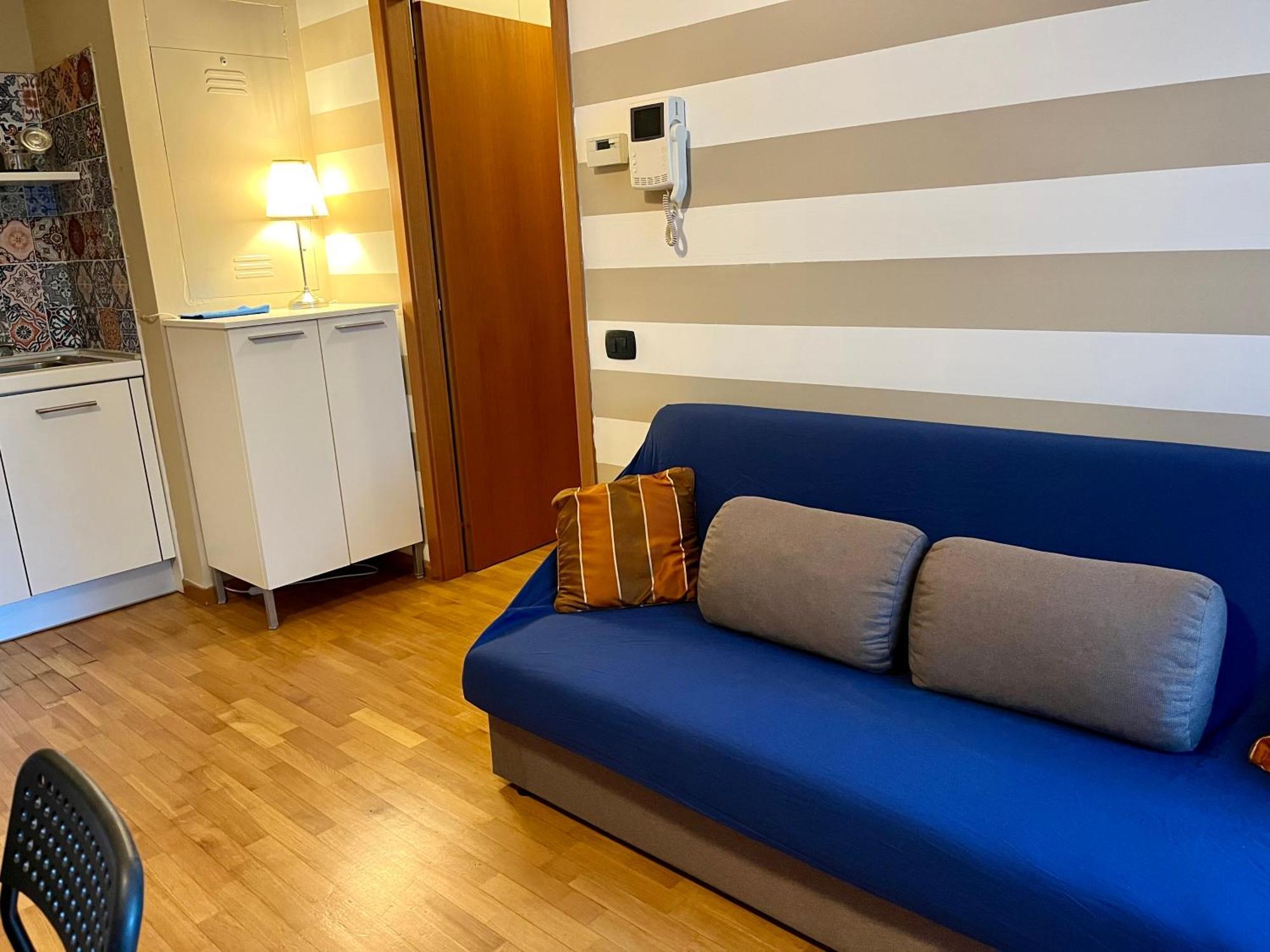 Bergamo Bilocale Nuovo In Centro 4 Posti Letto Leilighet Eksteriør bilde